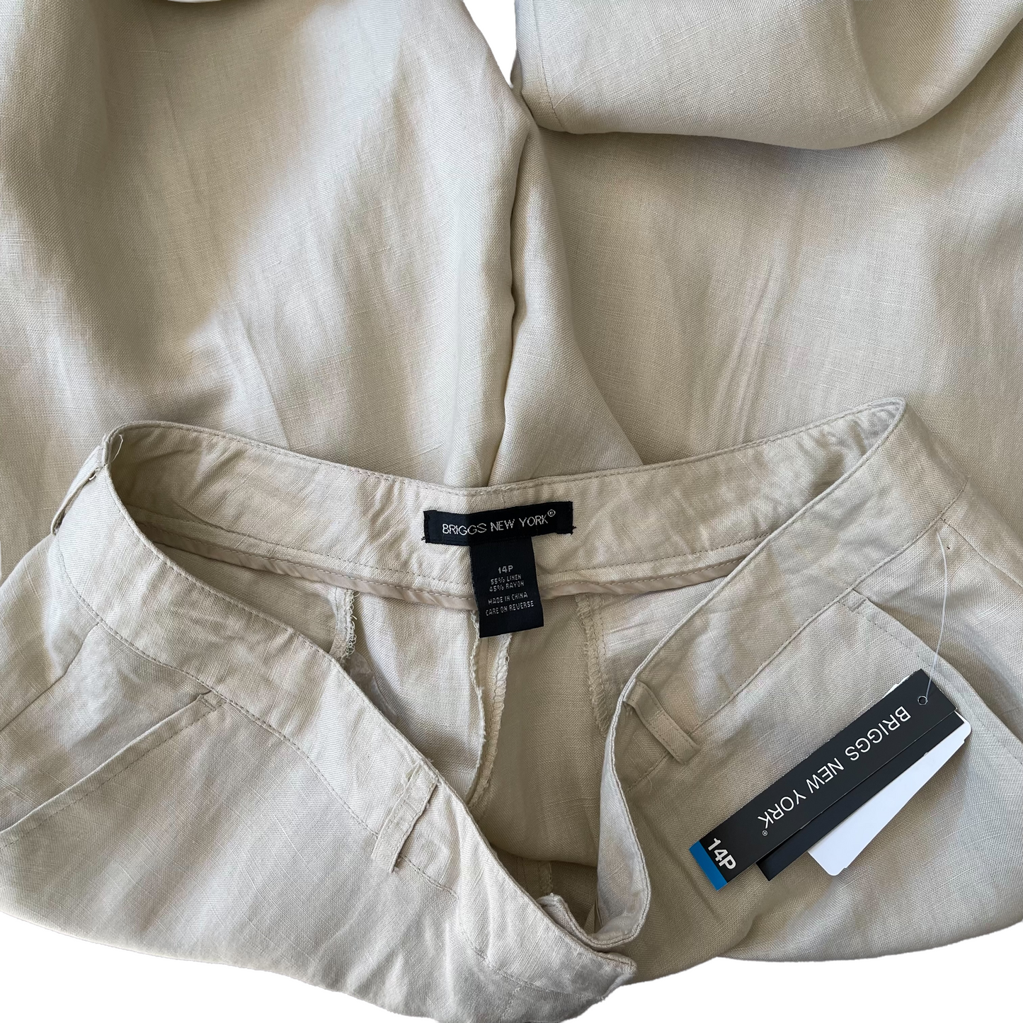 Briggs New York Cropped Pants Size 14P NWT