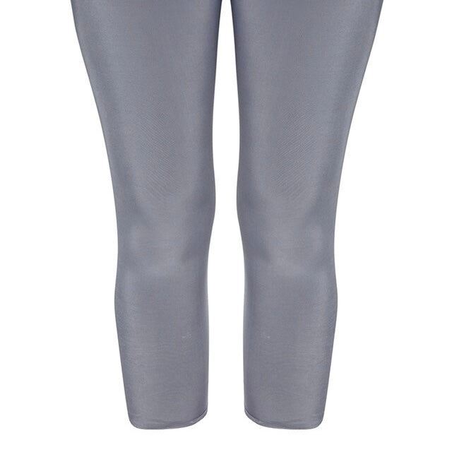 Pretty Little Thing Second Skin Slinky Cropped Leggings Size 4 NWT
