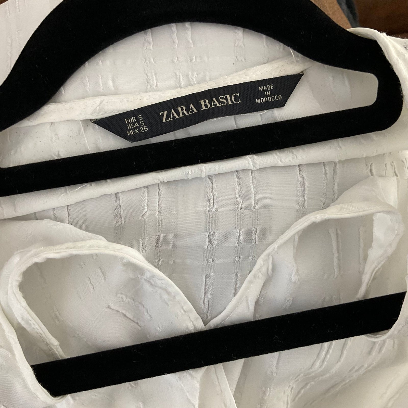 Zara White Textured Blouse Size Small