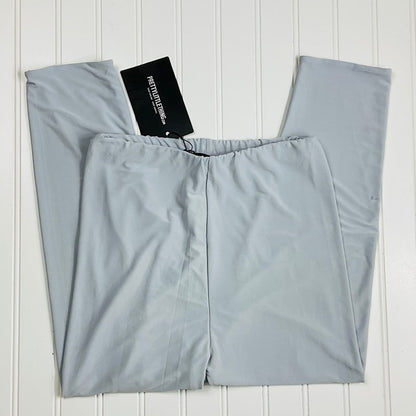 Pretty Little Thing Second Skin Slinky Cropped Leggings Size 4 NWT