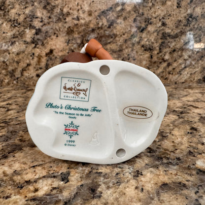 Walt Disney Classics Collection (WDCC) Goofy figurine/ornament