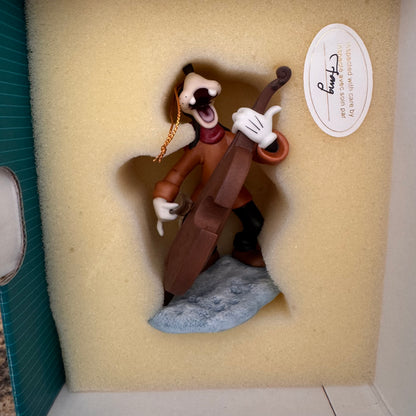 Walt Disney Classics Collection (WDCC) Goofy figurine/ornament