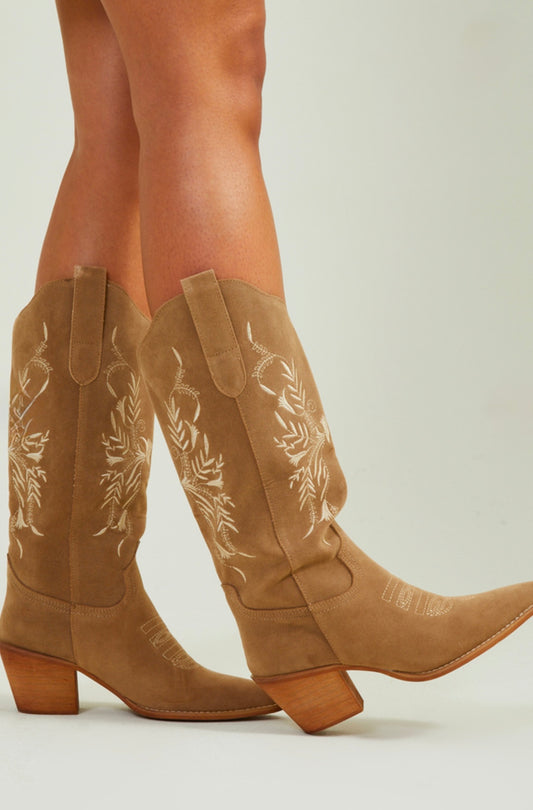 Altar’d State Flora Western Boots NWT