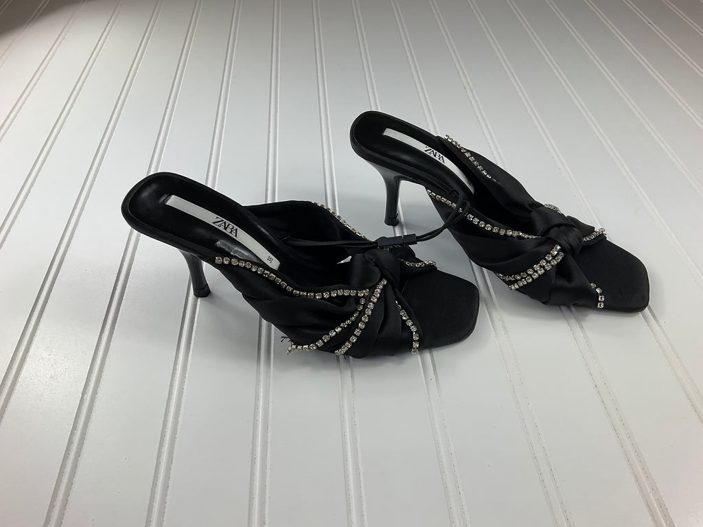 Zara black heeled sales sandals