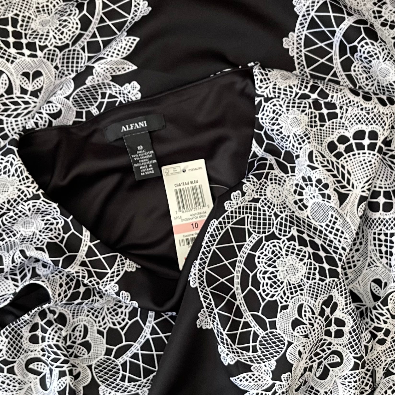 Alfani Black And White Print Dress Size 10 NWT Our Sunshine Boutique Alfani Black And White Print Dress Size 10 NWT Our Sunshine Boutique