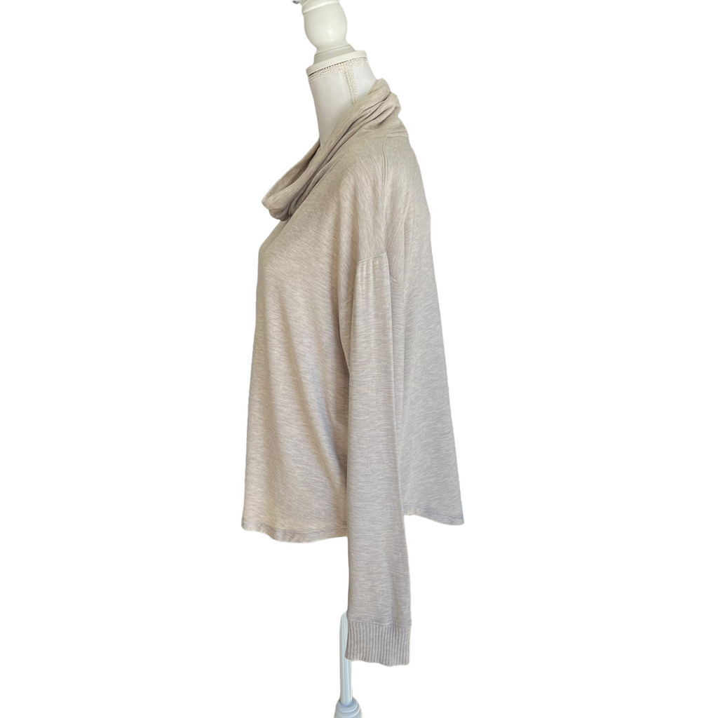 Zara Italian Yarn Long Sleeve Turtleneck Size M NWT